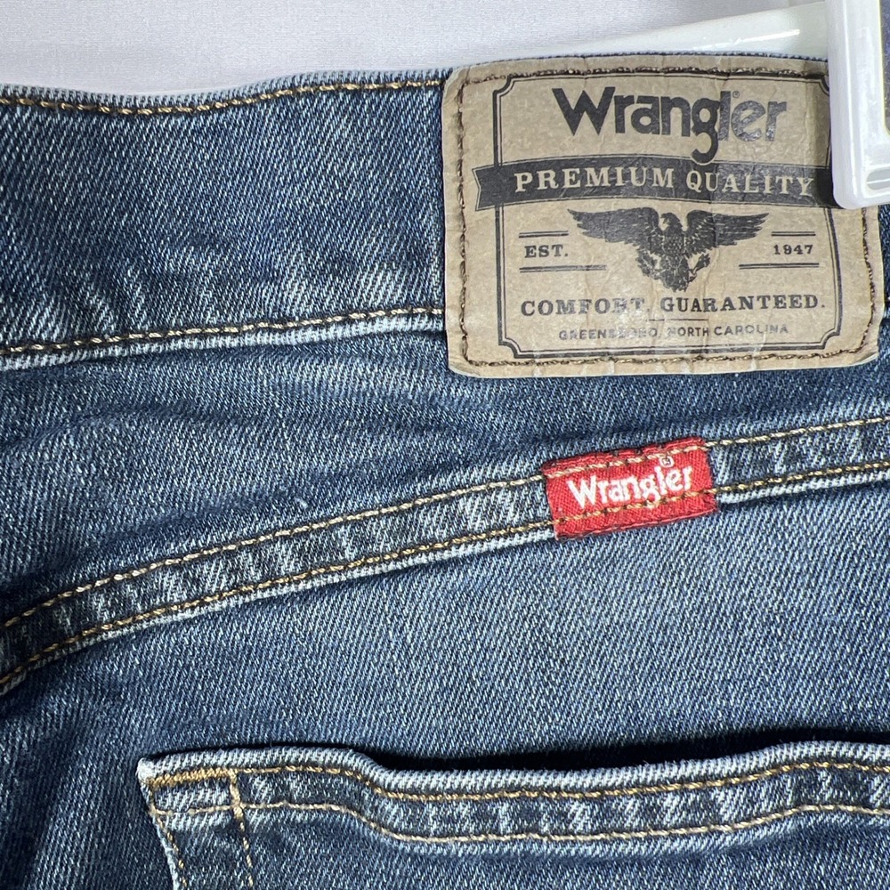 Wrangler Jeans Mens Blue Athletic Fit Premium Quality Medium Wash Denim 30 X 30 - Picture 7 of 16